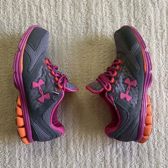 Under Armour Assert 2 Athletic Shoes - Picture 10 of 11